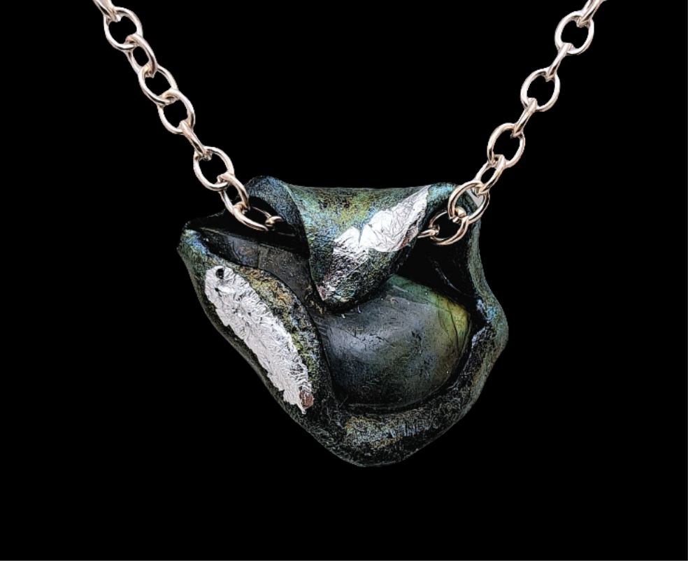 Belly Shaped Labradorite Pendant