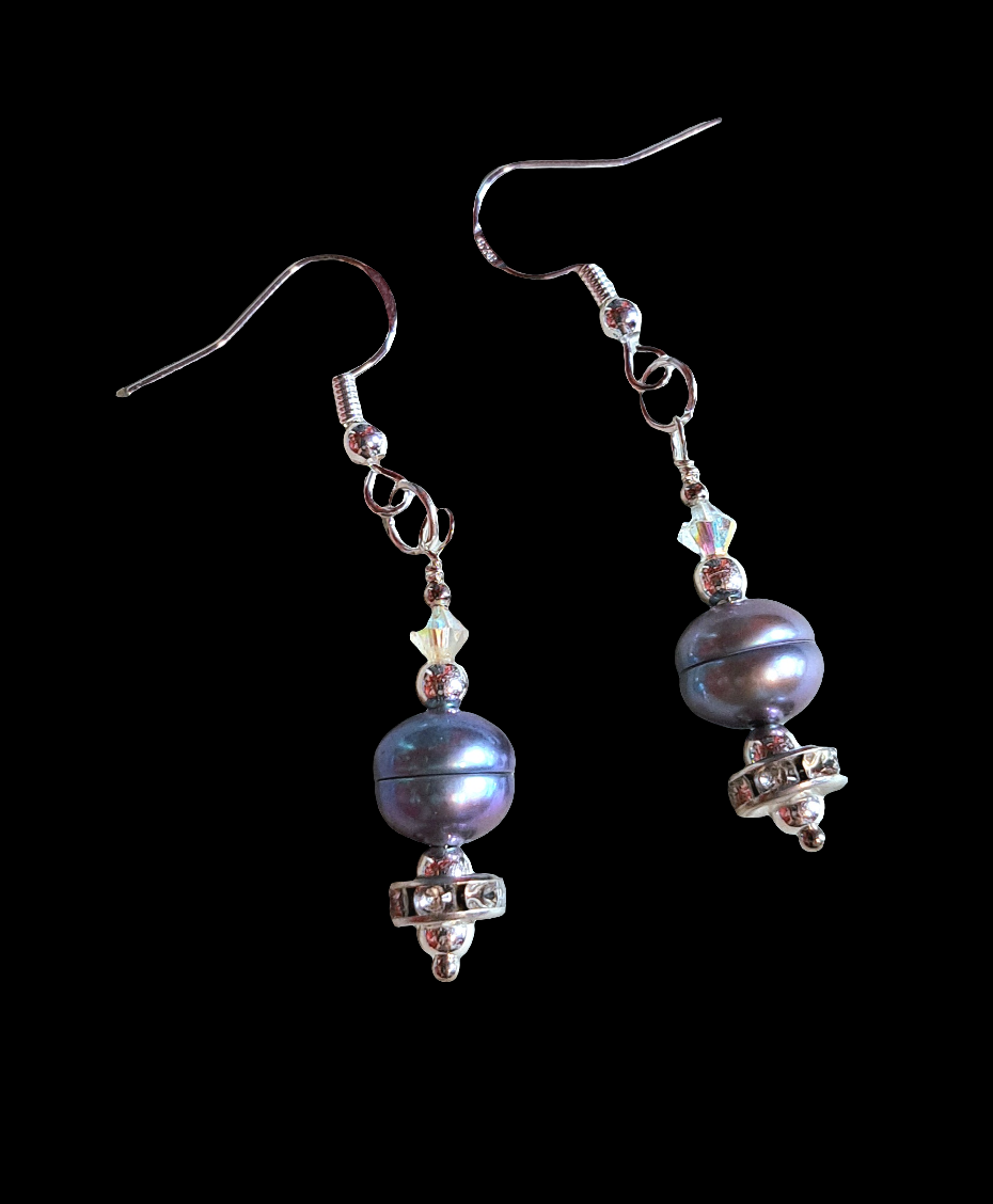 Pearl Drop Earrings with Swarovski Crystal